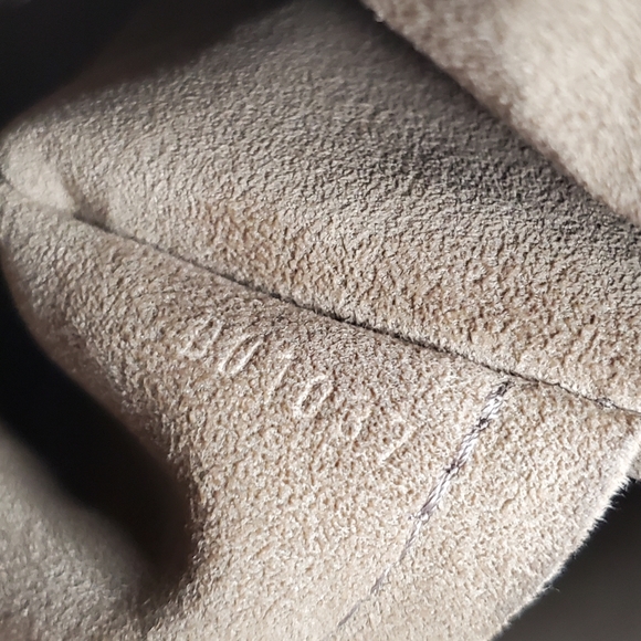 LOUIS VUITTON RITA MM - Picture 15 of 16